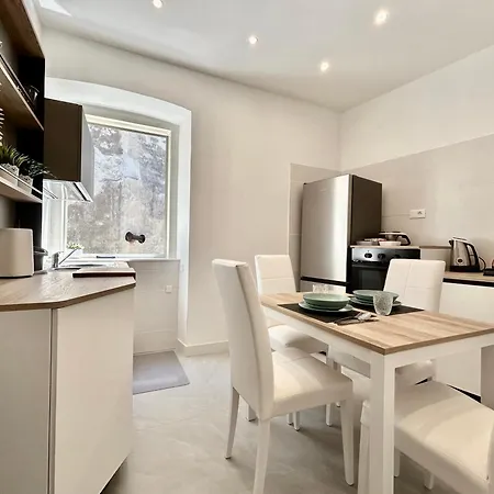 Casa Frech Lägenhet Trieste
