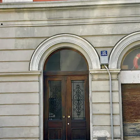 Casa Frech * Trieste