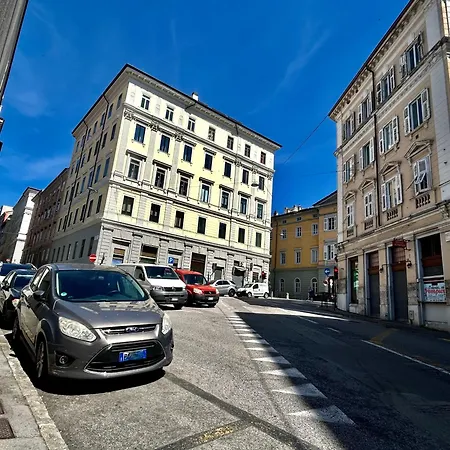Casa Frech * Триест